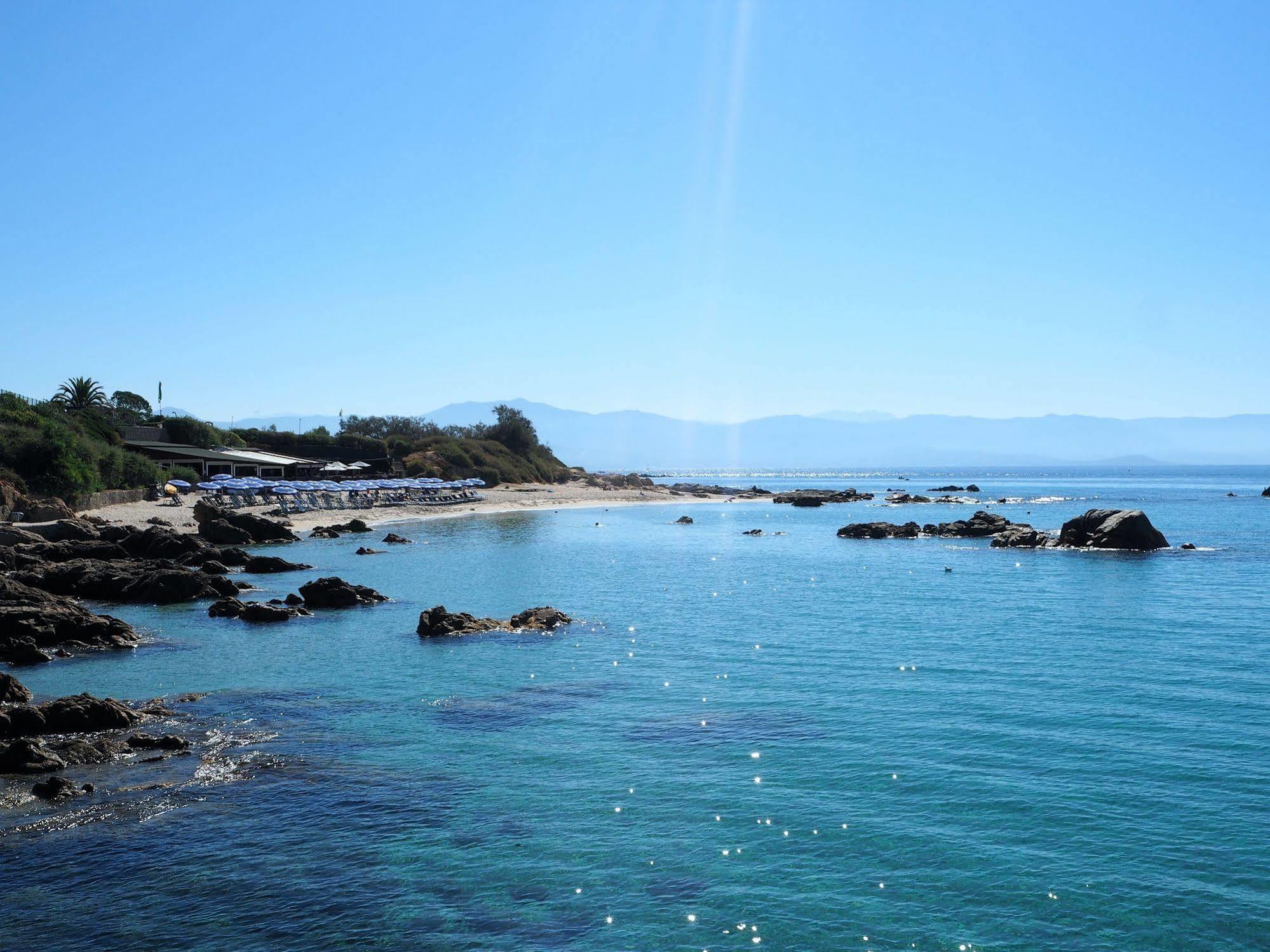 Cala Di Sole Hotel 3*